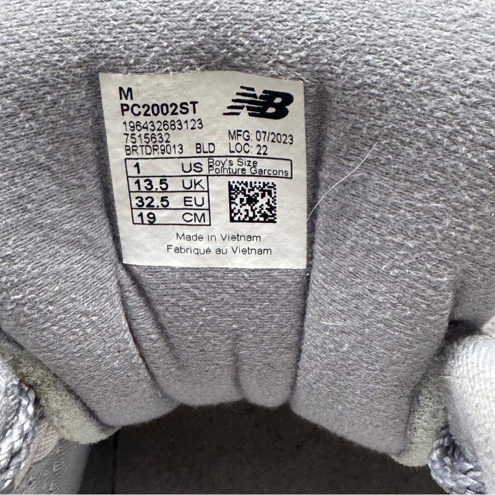 New Balance Size 1 2002R Unisex Kids Running Shoes Steel Gray  Athletic Sneakers - Picture 4 of 16